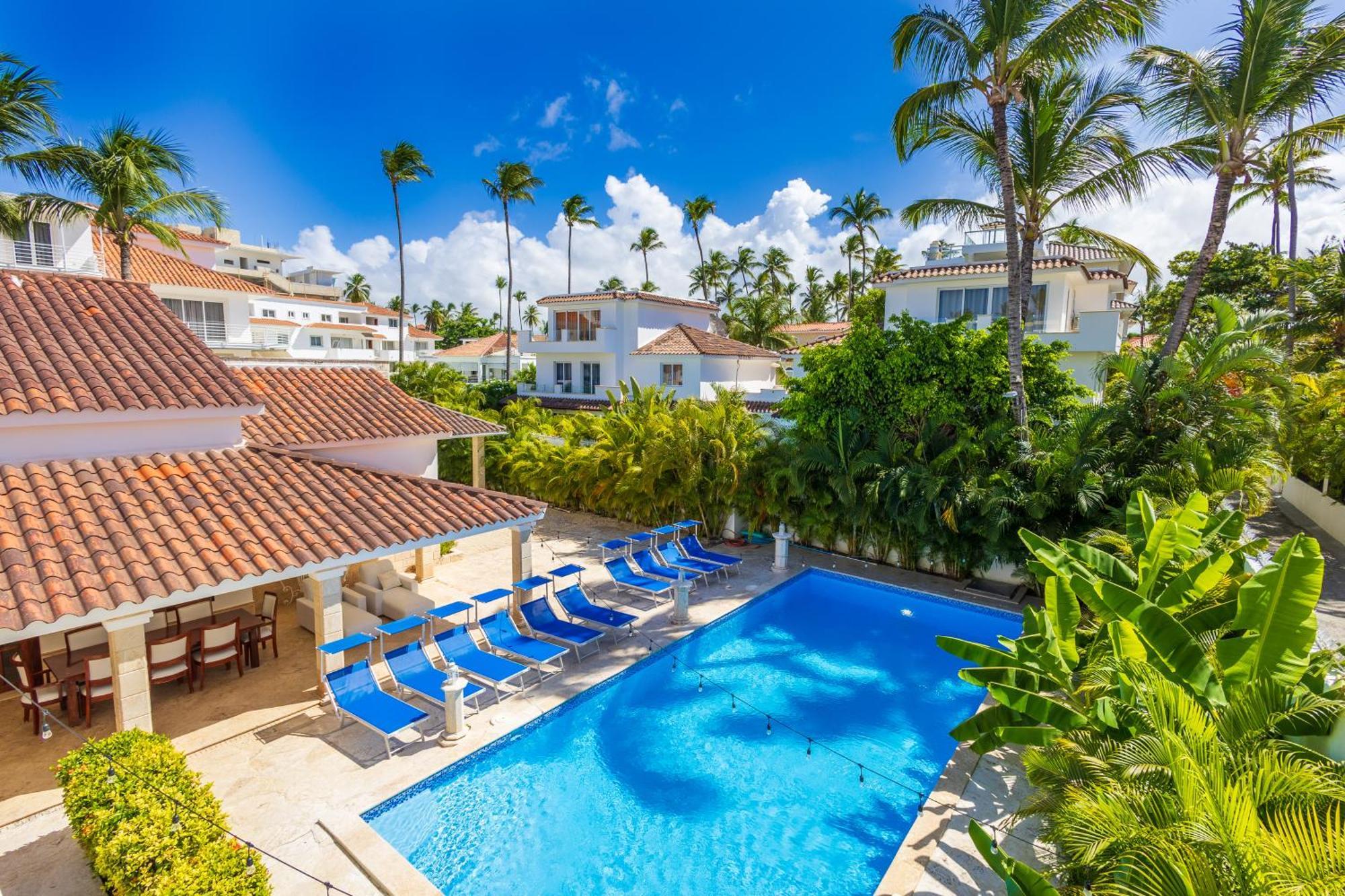 Huge 7-Bedroom Beach Villa With Private Pool - Los Corales Villas 푼타 카나 외부 사진